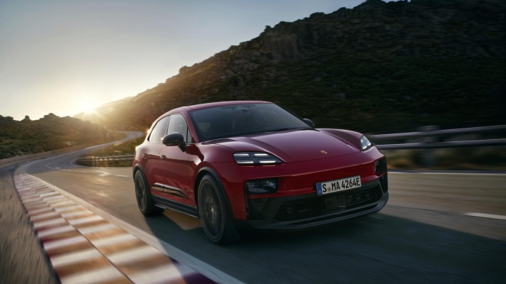 Porsche Macan GTS 2026. Desktop wallpaper