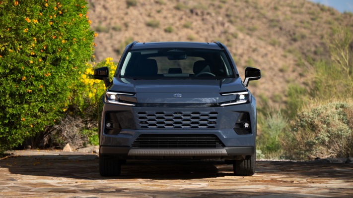 Toyota RAV4 HEV Limited USA Version 2026. Desktop wallpaper