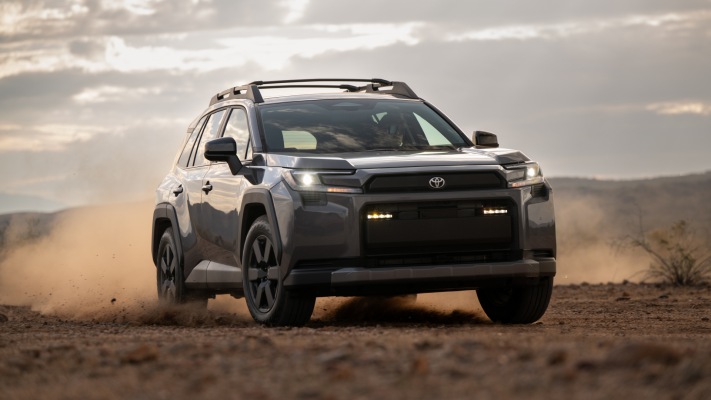 Toyota RAV4 HEV Woodland USA Version 2026. Desktop wallpaper
