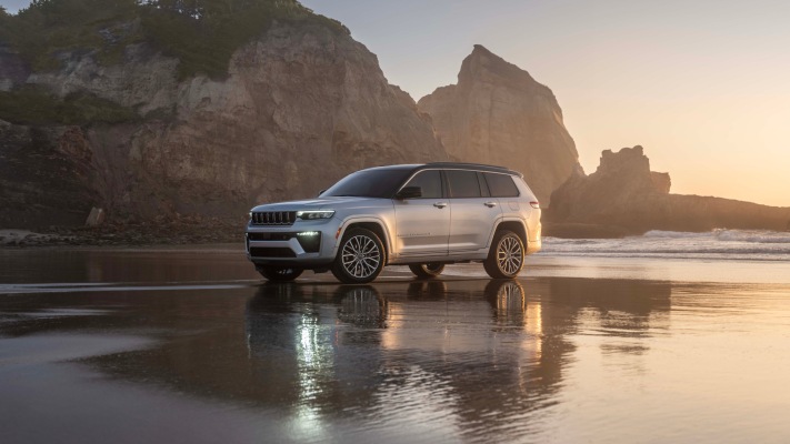 Jeep Grand Cherokee L 2026. Desktop wallpaper