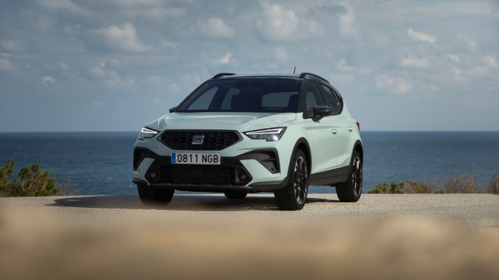 SEAT Arona Style 2026. Desktop wallpaper