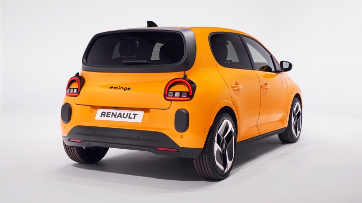 Renault Twingo E-Tech 2026. Desktop wallpaper