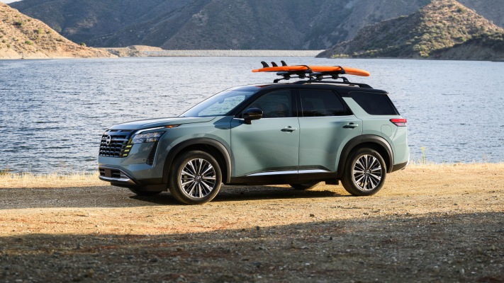 Nissan Pathfinder 2026. Desktop wallpaper