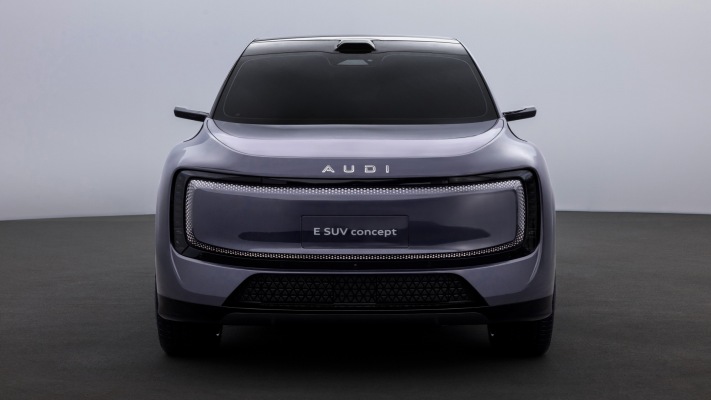 Audi E SUV Concept 2025. Desktop wallpaper