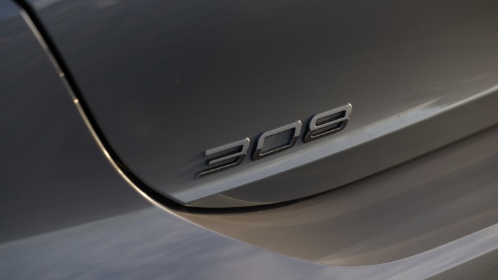 Peugeot 308 GT Plug-In Hybrid 2026. Desktop wallpaper