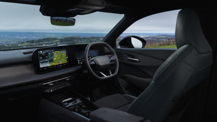 Audi Q3 Sportback e-hybrid UK Version 2026. Desktop wallpaper