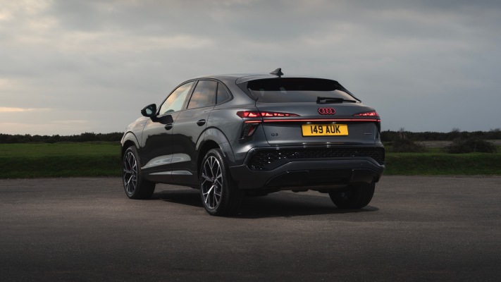 Audi Q3 Sportback UK Version 2026. Desktop wallpaper