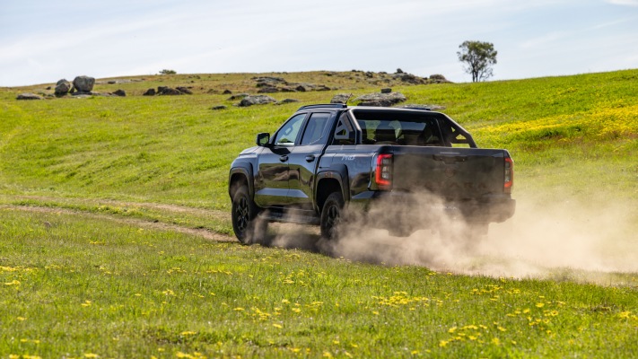 Nissan Navara PRO-4X 2026. Desktop wallpaper