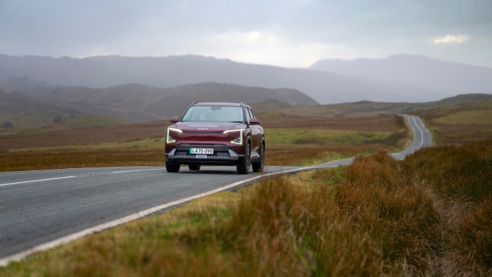 Kia EV5 Air UK Version 2026. Desktop wallpaper