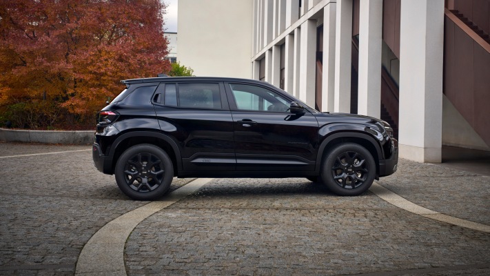 Jeep Avenger Black Edition 2026. Desktop wallpaper