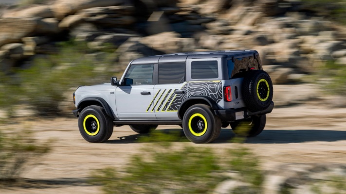 Ford Bronco RTR 2027. Desktop wallpaper