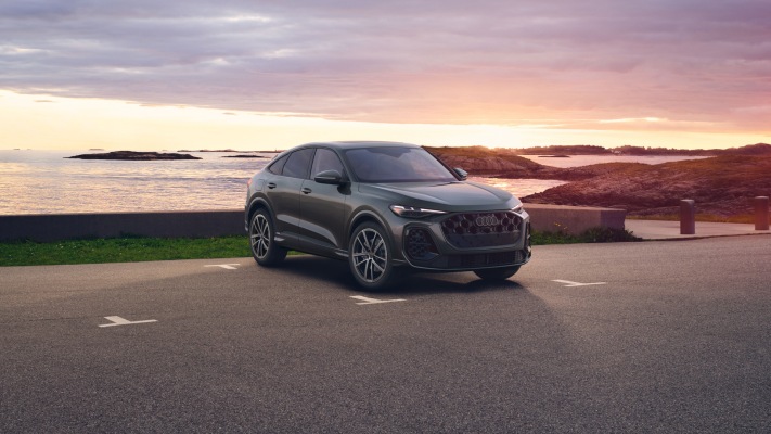 Audi Q5 Sportback USA Version 2026. Desktop wallpaper