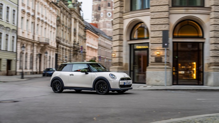 MINI Cooper S Paul Smith Edition 2026. Desktop wallpaper