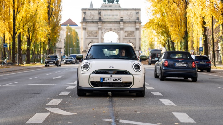 MINI Cooper S Paul Smith Edition 2026. Desktop wallpaper