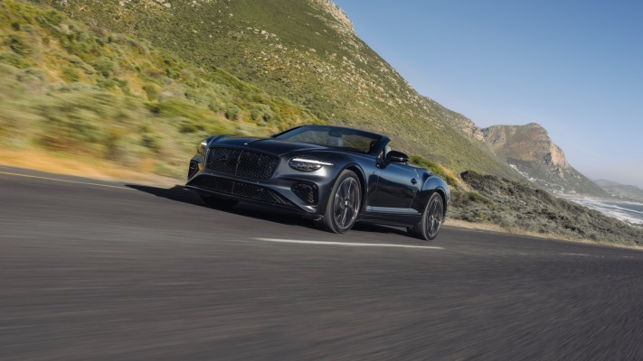 Bentley Continental GTC S 2026. Desktop wallpaper