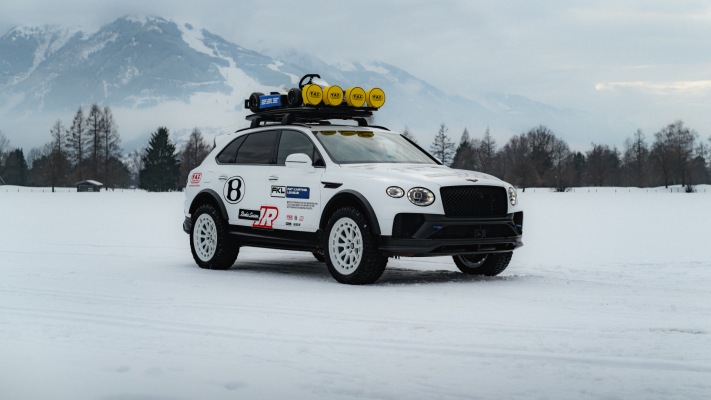 Bentley Bentayga X Concept 2026. Desktop wallpaper