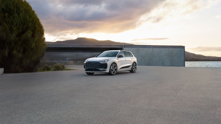 Audi Q6 e-tron USA Version 2027. Desktop wallpaper