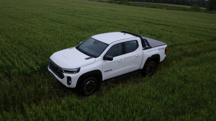 Ram Dakota Warlock 2027. Desktop wallpaper