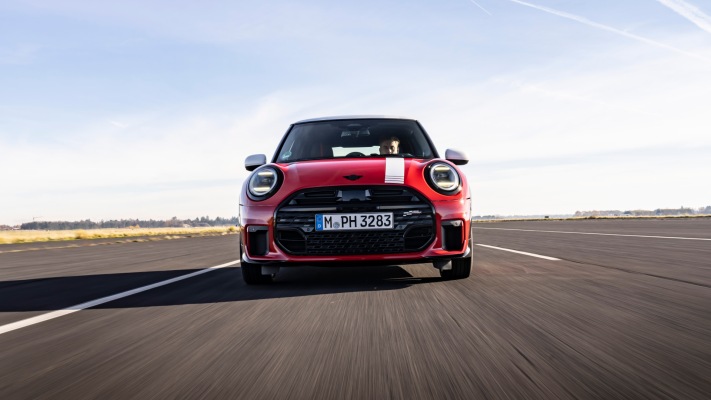 MINI 1965 Victory Edition 2026. Desktop wallpaper