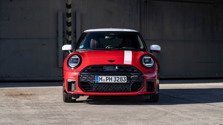 MINI 1965 Victory Edition 2026. Desktop wallpaper