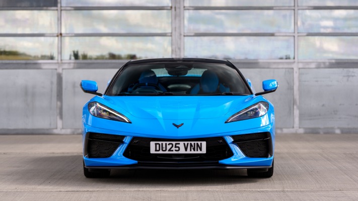 Chevrolet Corvette Stingray Convertible UK Version 2026. Desktop wallpaper