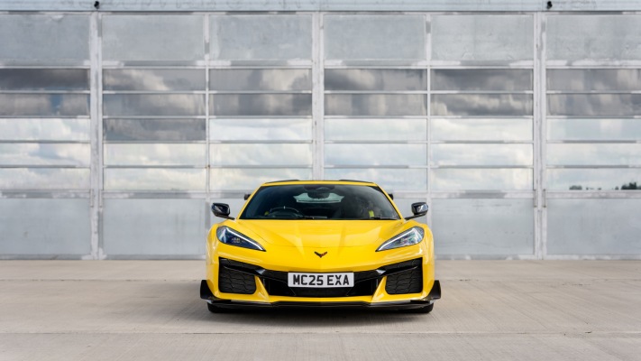 Chevrolet Corvette Z06 UK Version 2026. Desktop wallpaper