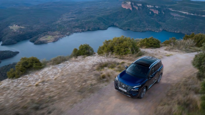 Nissan X-Trail Tekna 2026. Desktop wallpaper