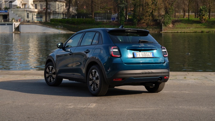 Fiat 600 Benzina 2026. Desktop wallpaper