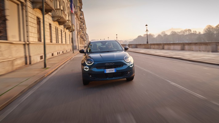 Fiat 600 Benzina 2026. Desktop wallpaper