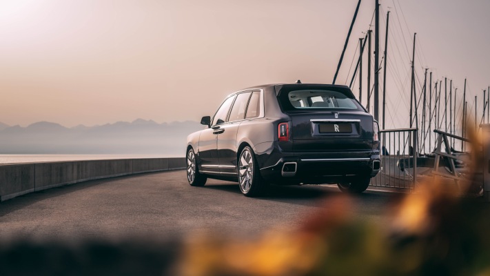 Rolls-Royce Cullinan Yachting 2026. Desktop wallpaper