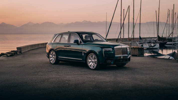 Rolls-Royce Cullinan Yachting 2026. Desktop wallpaper