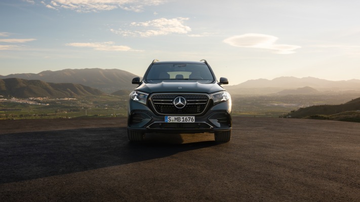 Mercedes-Benz GLS 2027. Desktop wallpaper