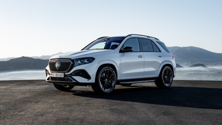 Mercedes-Benz GLE 2027. Desktop wallpaper