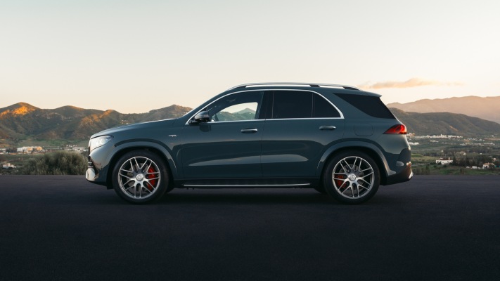 Mercedes-AMG GLE 53 4MATIC+ 2027. Desktop wallpaper