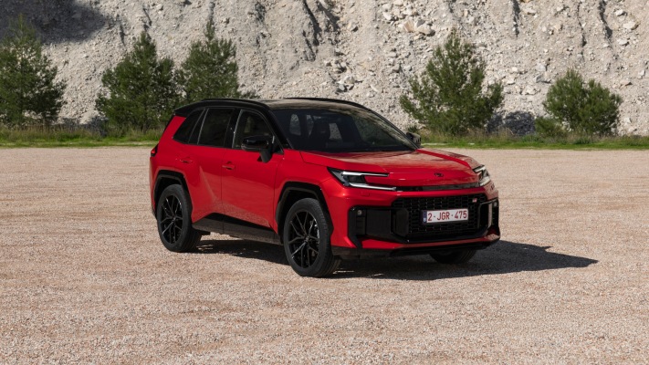 Toyota RAV4 HEV GR Sport 2026. Desktop wallpaper