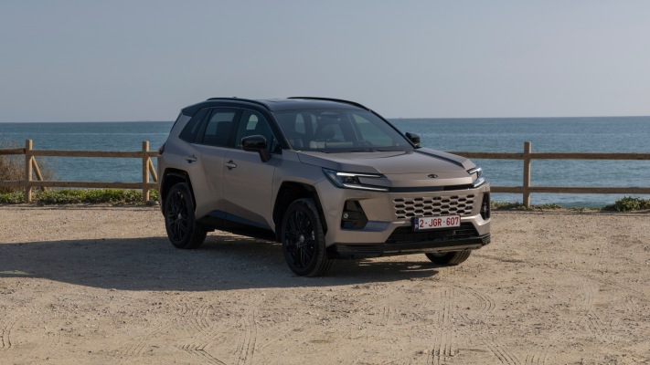 Toyota RAV4 HEV Avantgarde 2026. Desktop wallpaper