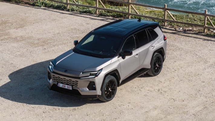 Toyota RAV4 HEV Avantgarde 2026. Desktop wallpaper