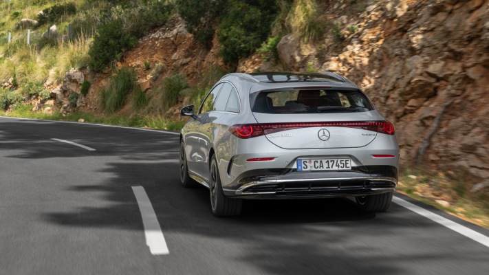 Mercedes-Benz CLA 350 4MATIC EQ Shooting Brake 2026. Desktop wallpaper