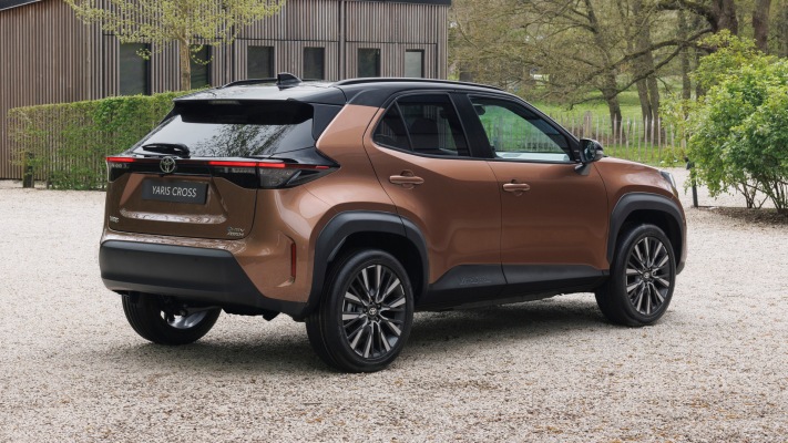 Toyota Yaris Cross 2027. Desktop wallpaper