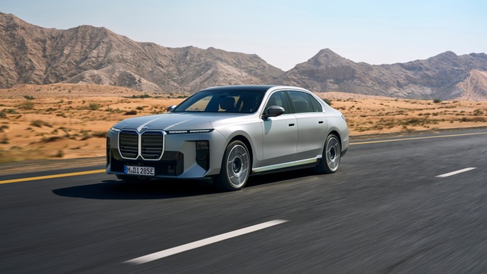 BMW i760 xDrive 2027. Desktop wallpaper