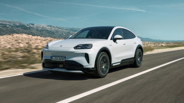 Porsche Cayenne S Coupé Electric 2027. Desktop wallpaper