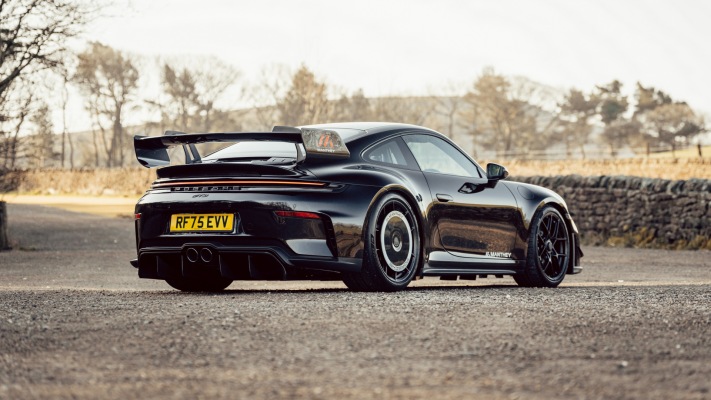 Porsche 911 GT3 Manthey Kit UK Version 2026. Desktop wallpaper