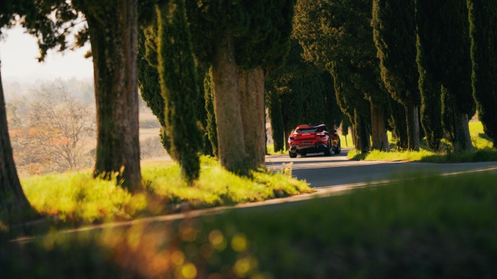Ferrari Purosangue Handling Speciale 2026. Desktop wallpaper