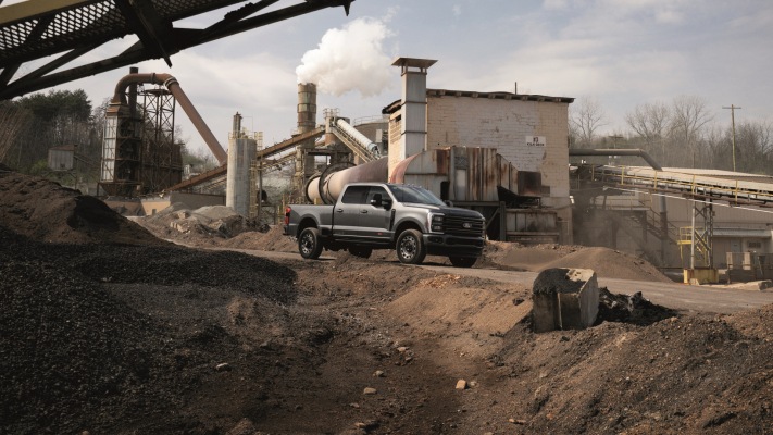 Ford F-350 Super Duty Carhartt 2027. Desktop wallpaper