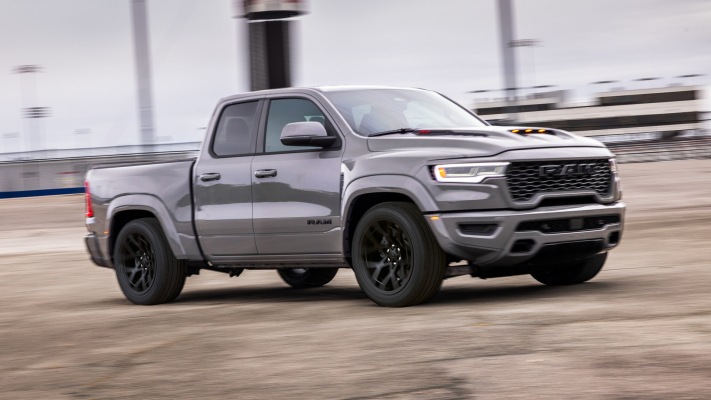 Ram 1500 Rumble Bee 2027. Desktop wallpaper
