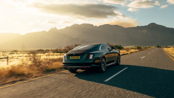 Rolls-Royce Spectre Series 2 2027. Desktop wallpaper