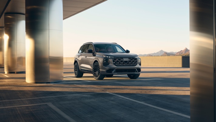 Audi SQ7 USA Version 2027. Desktop wallpaper