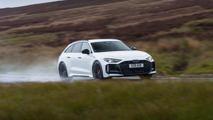Audi RS 5 Avant UK Version 2026. Desktop wallpaper