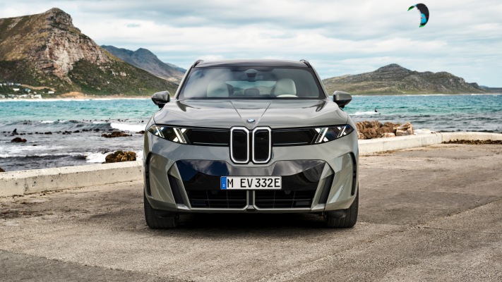 BMW iX5 60 xDrive 2027. Desktop wallpaper