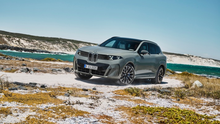 BMW iX5 60 xDrive 2027. Desktop wallpaper
